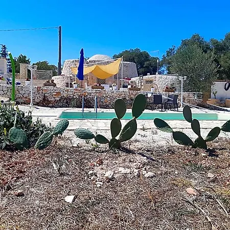 Trullo Dellorto 4* אוסטוני